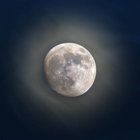 Full Moon Bathing: Healing and Cleansing with Moonlight